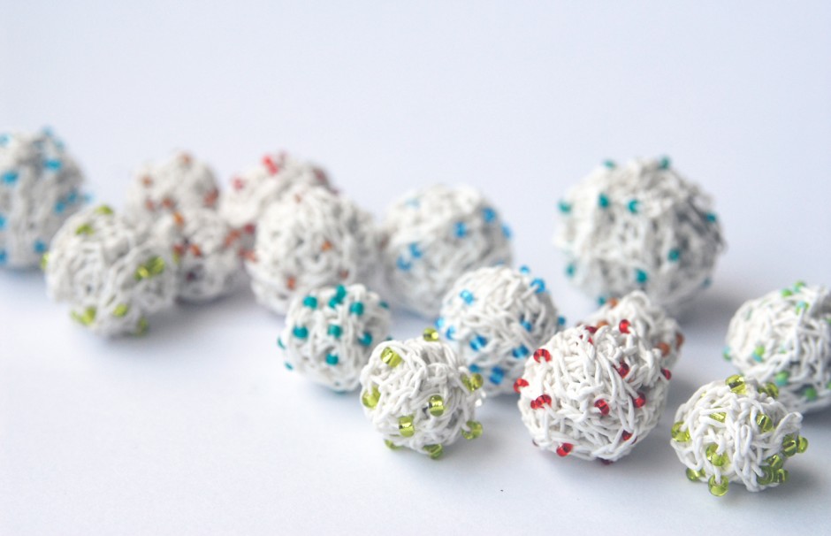 PaperPhine: Papierschnur - Papiergarn - Perlen aus Papierschnur gehäkelt